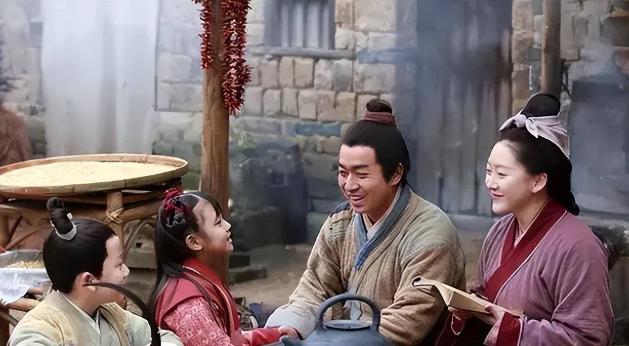 二字拆开才明白,难怪古人称父亲为爹爹_称呼_家庭_古代