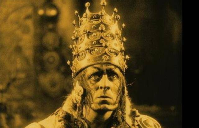 世界上最神秘的宝藏之一,相传有巨龙守护,曾有人发现过这些宝物