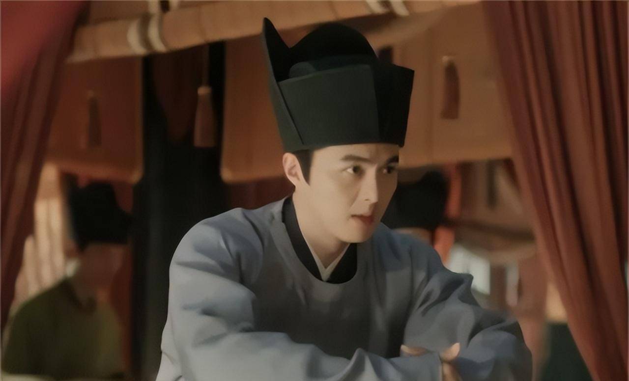 北宋应该避免太监权力过大,但赵匡胤却赋予了太监带兵的权力,使得北宋