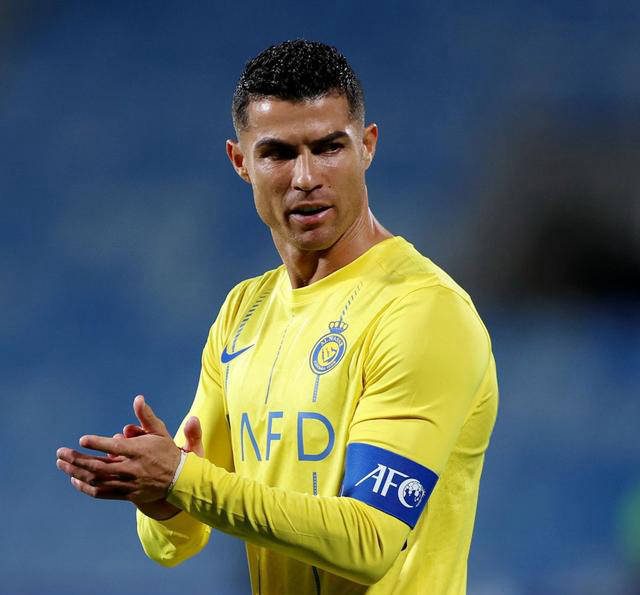 c罗或继续效力利雅得转会迪巴拉卢卡库_罗马_欧元_切尔西