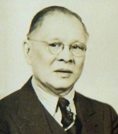 洪门黑帮创始人,总统给他打工,捐献一千万给国家,死后葬八宝山