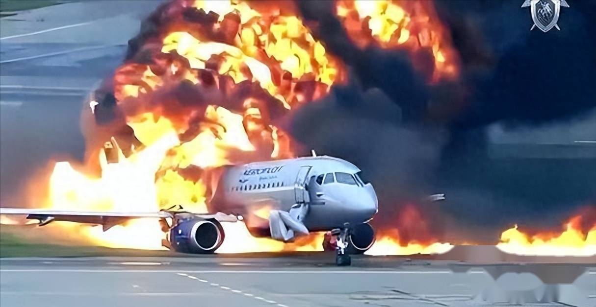俄罗斯飞机起飞搞笑图片