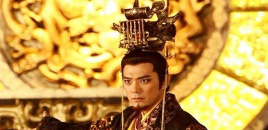 周武王克殷以后,因为殷贵族势力在商代原有王畿内还很强大,为了安抚