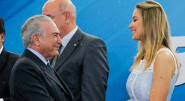 在这其中,巴西的第一夫人玛塞拉·特梅尔显然对外界的看法不以为意