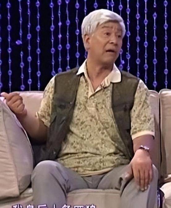 老戏骨张洪杰:照顾瘫痪妻子30年,被3个子女啃老,77岁还要工作