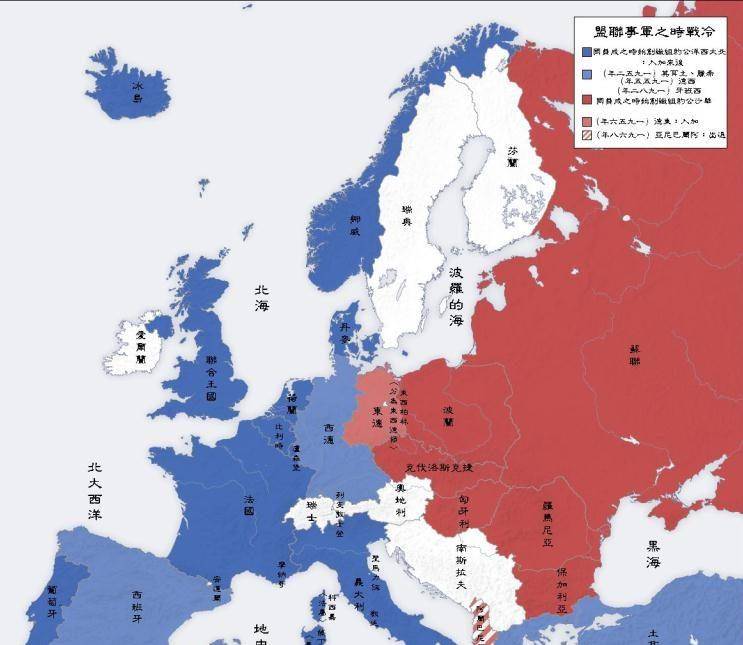 的苏维埃政权在苏联的刺刀下纷纷建立,社会主义阵营在一夜间迅速形成