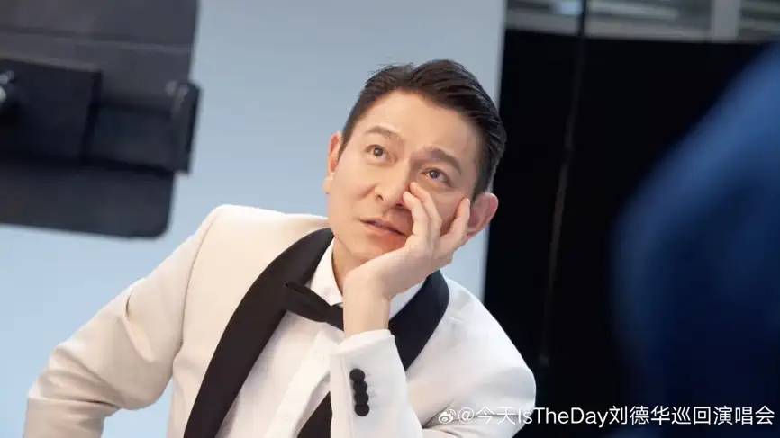 【上海】 "今天…is the day 刘德华巡回演唱会2024(河马票务)