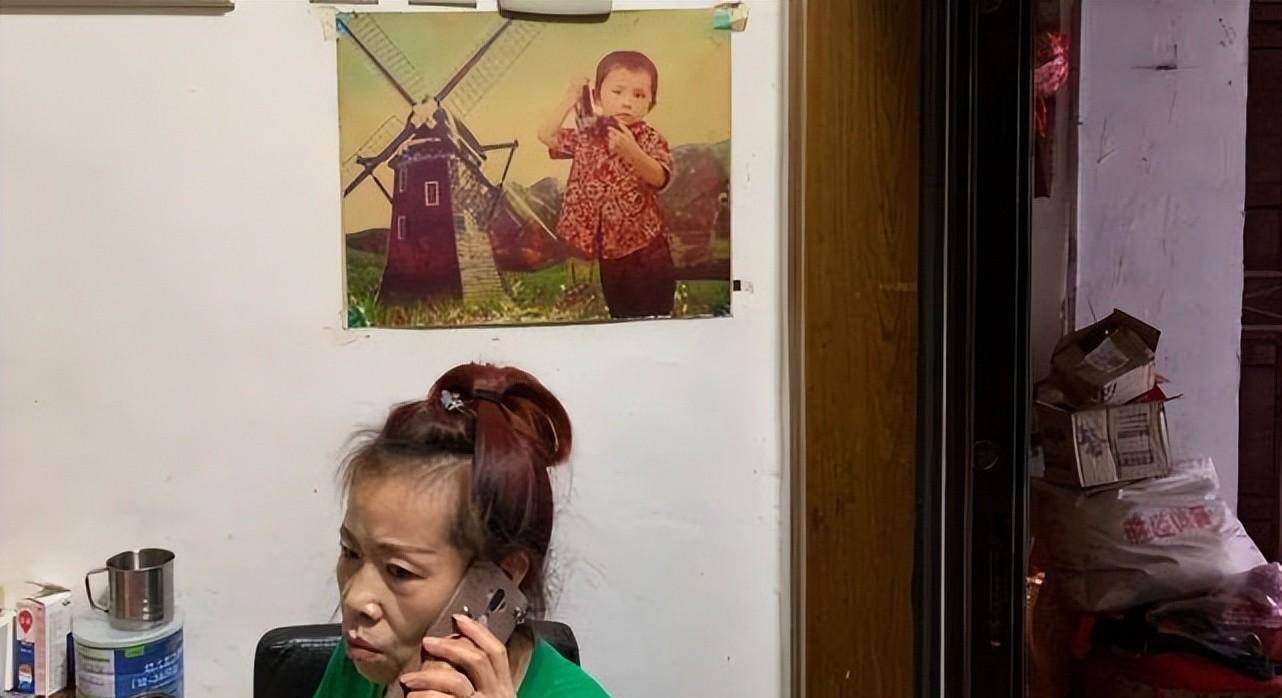 2016年,雇主夫妇因病离世,保姆无偿养育其子13年