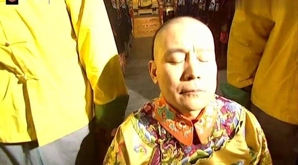 胤禔为解闷疯狂生孩子,虽被康熙圈禁26 年,却成为