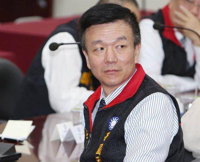 黄埔军校出身,却靠着一张贫嘴成为新星_北辰_台湾_大陆