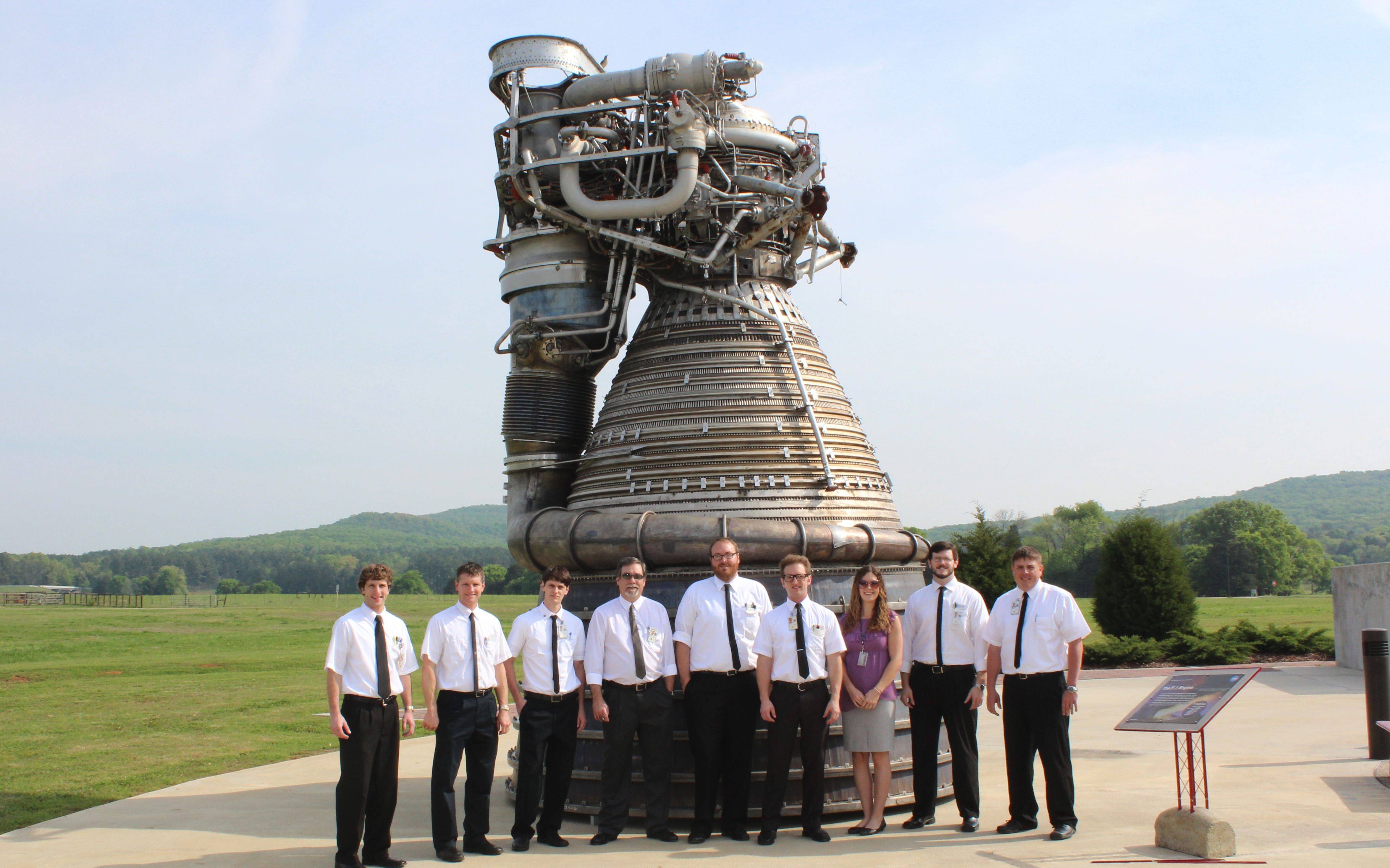 美国为啥再也造不出,土星五号火箭?