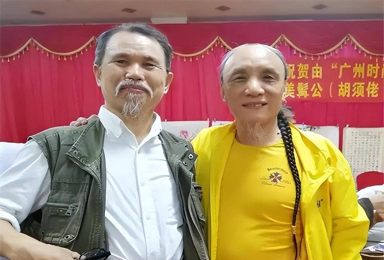 为保血统纯正不娶汉女,要求国家归还故宫祖产_皇室_爱新觉罗·_父亲