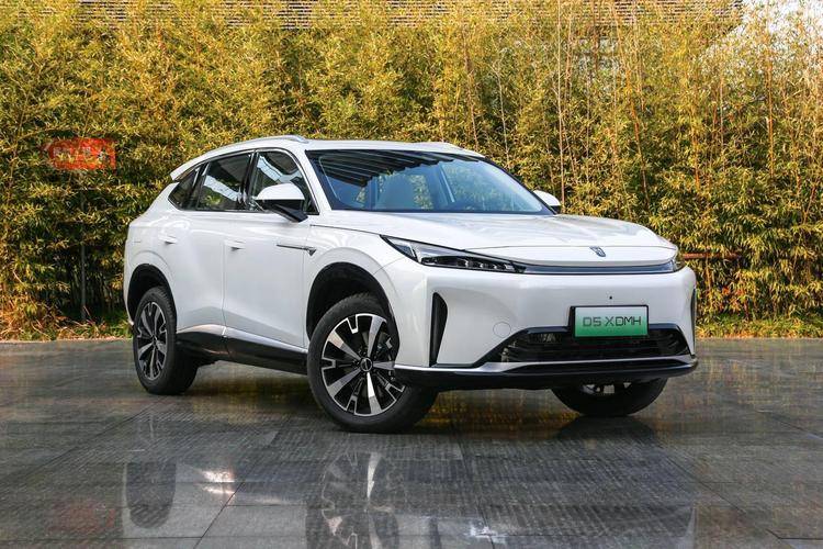 自主汽车评论:荣威在海外销量表现神勇,得益于上汽加持,荣威全新d5x有