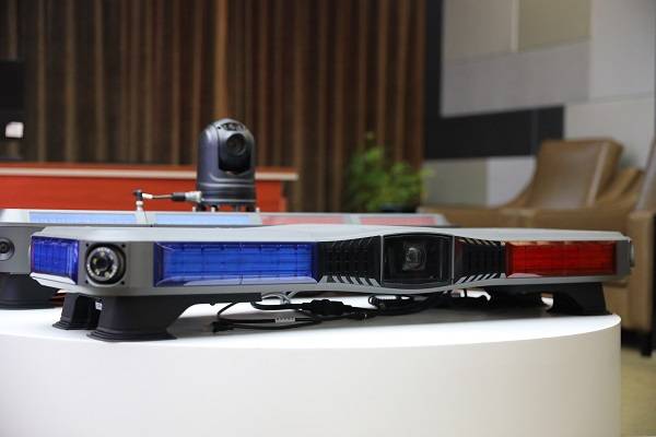 发现"浙"里新质生产力 | 警灯能"抓人"红绿灯会"思考"