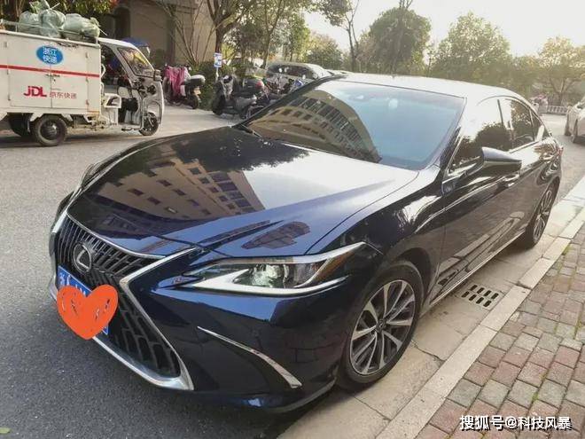 39万提了辆雷克萨斯es是种怎样的体验?开了6600公里,车主有话说