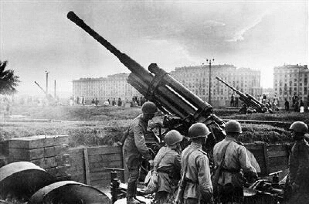 二战期间,苏联究竟做出了多少贡献?不妨来了解一下这两场战役