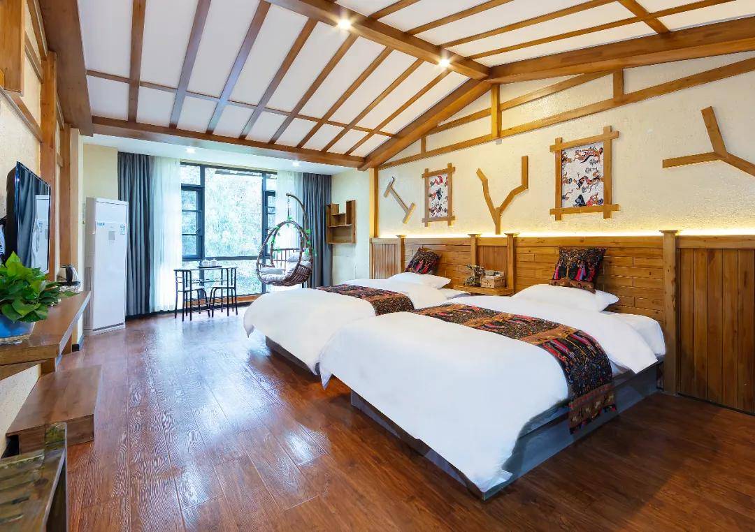 走进张家界天子山拍摄春花夏雾水墨丹青/山水国画摄影创作团