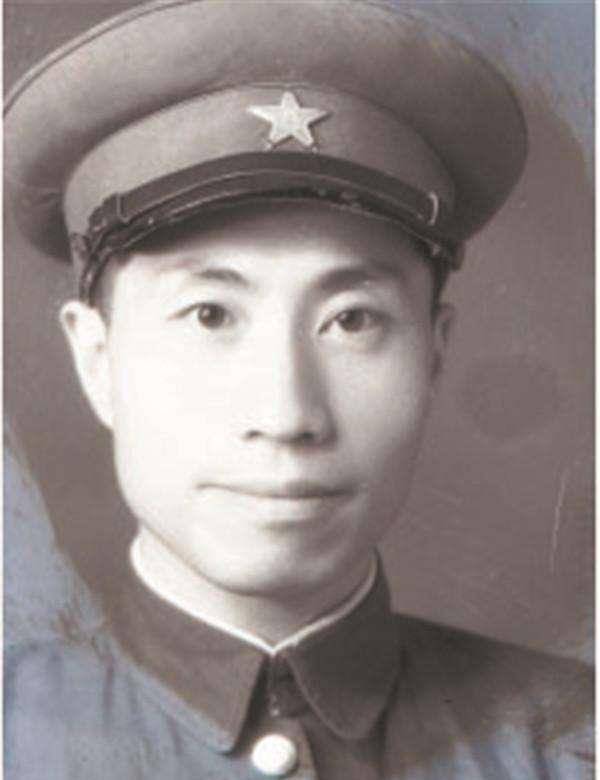 他是"抗美援朝"牺牲第一人,通过换车,救了39军军长吴信泉