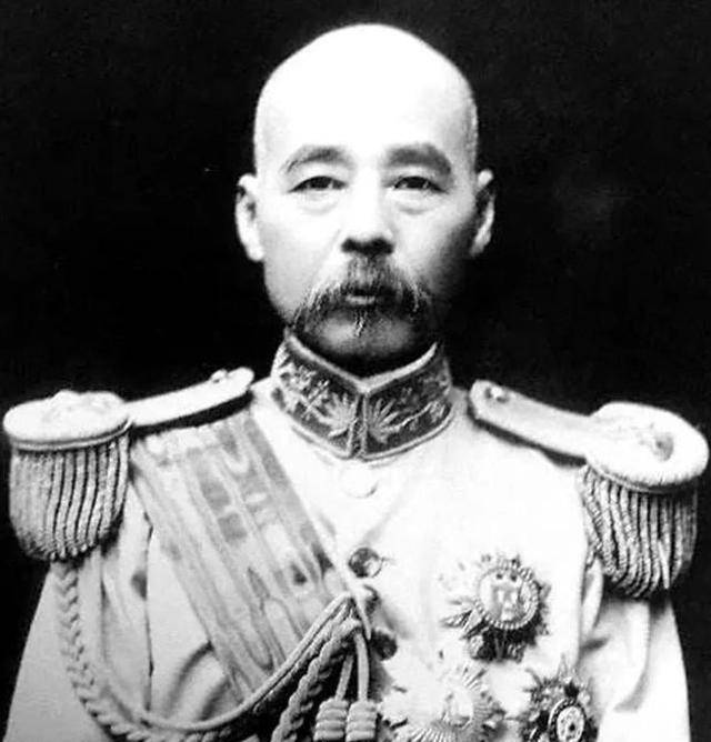 冯巩的太爷爷是冯国璋,曾担任民国大总统,但是他的爷爷更厉害_袁世凯