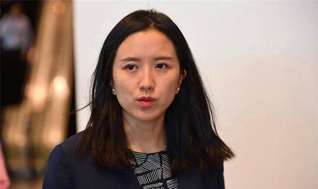 对于近几年异军突起,创造了比较流行的摩拜单车的创始人胡玮炜,就是