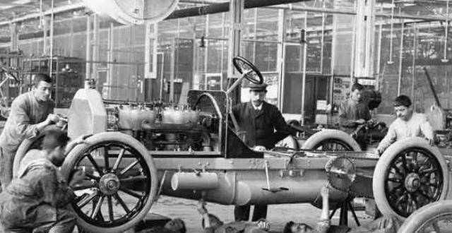 自1866年德国西门子公司生产出了世界上首台高效率的 dc发电机后,德国