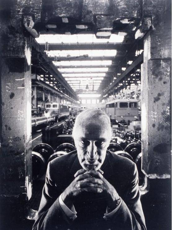 一个军工世家的兴衰,牵动一个国家的历史,德意志火炮之王克虏伯