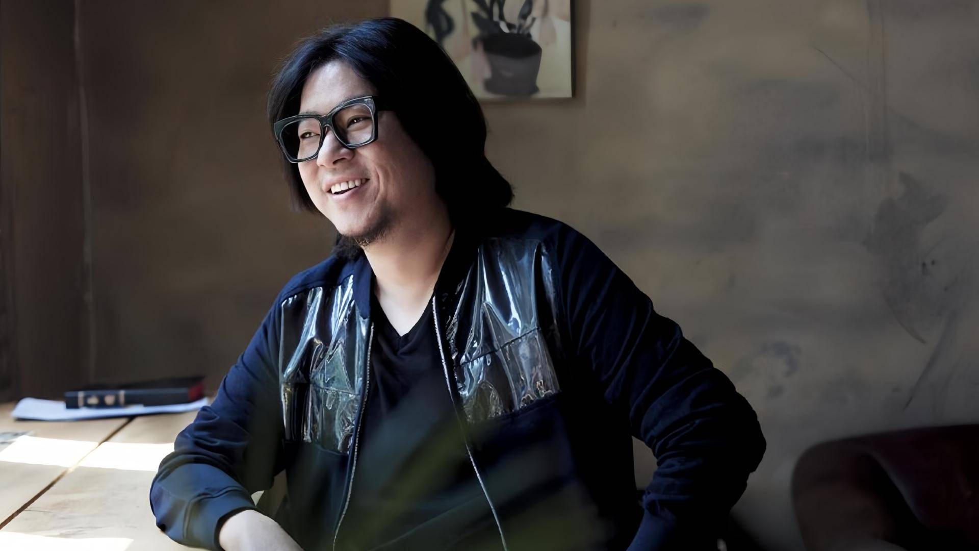 为什么高晓松那么夸美国,他不润到美国去生活?别觉得他真傻