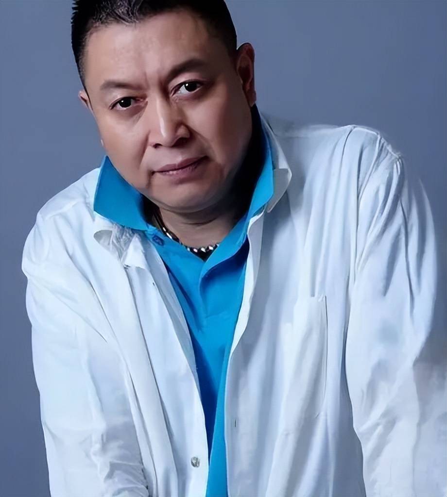 被亿万富婆倒追,让小香玉含泪感谢,其貌不扬的王为念有何魅力?