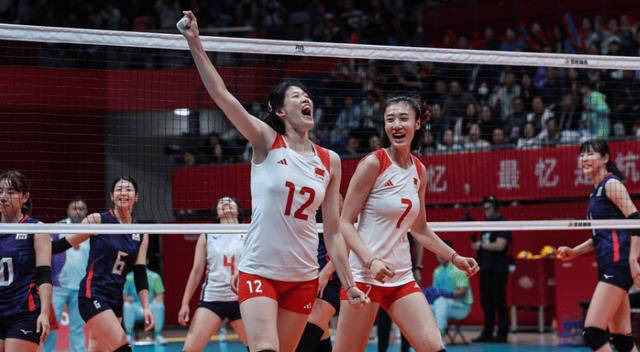 中国女排迎战日本,朱婷李盈莹携手冲击奥运资格赛