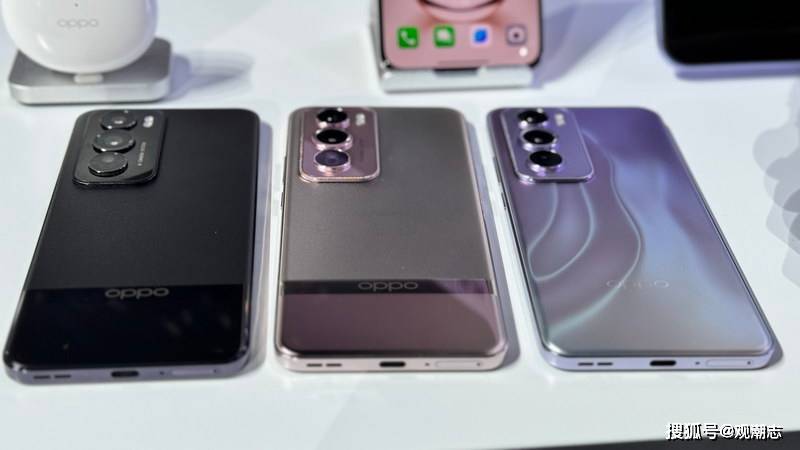 支持实况照片一键发小红书! 四曲柔边直屏的oppo reno12绝美来袭