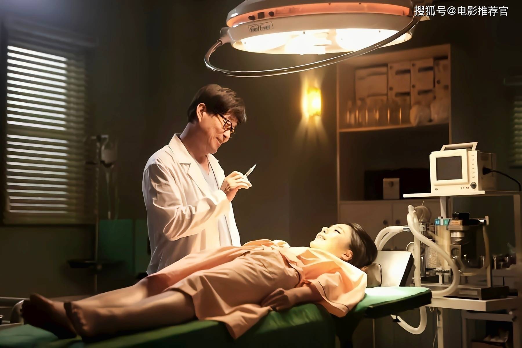 《医生》:刀尖下的完美偏执与人性深渊_社会_崔仁_电影