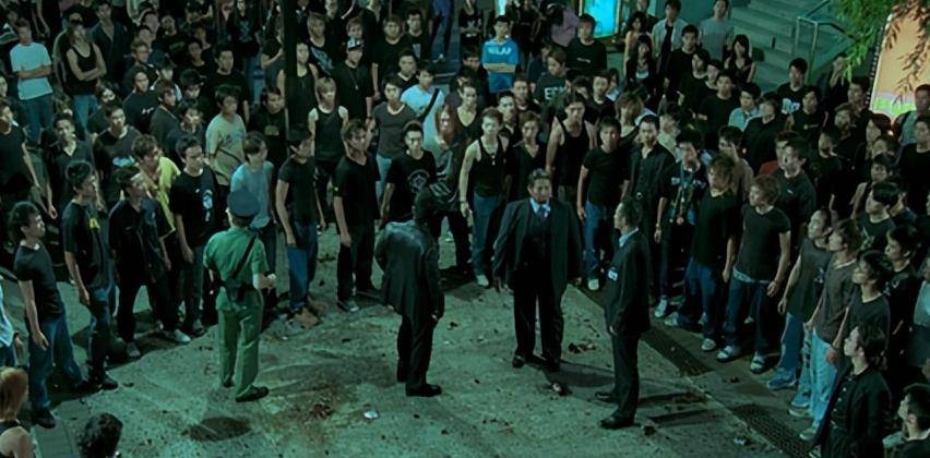 澳门黑枭"街市伟":身价百亿跟大姐大结婚,晚年发现孩子非亲生