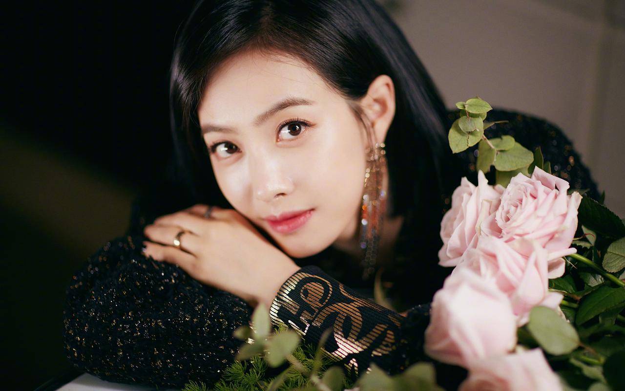 娱乐连连看:肖战,杨幂,张若昀,宋茜,胡连馨,阚清子