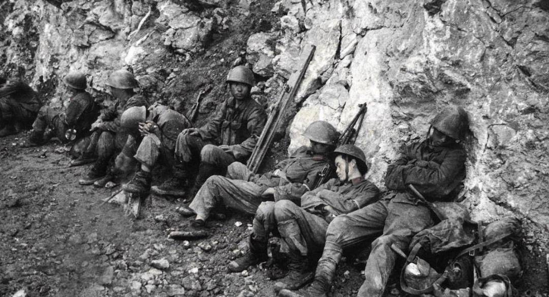 气焰无比嚣张的越南也只能低头妥协,从柬埔寨