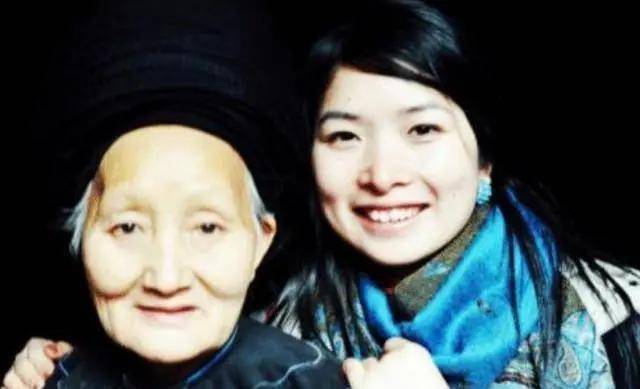 全然不会像张平这样上门提亲,因此杨炳莲心中对于张平的看法完全改变