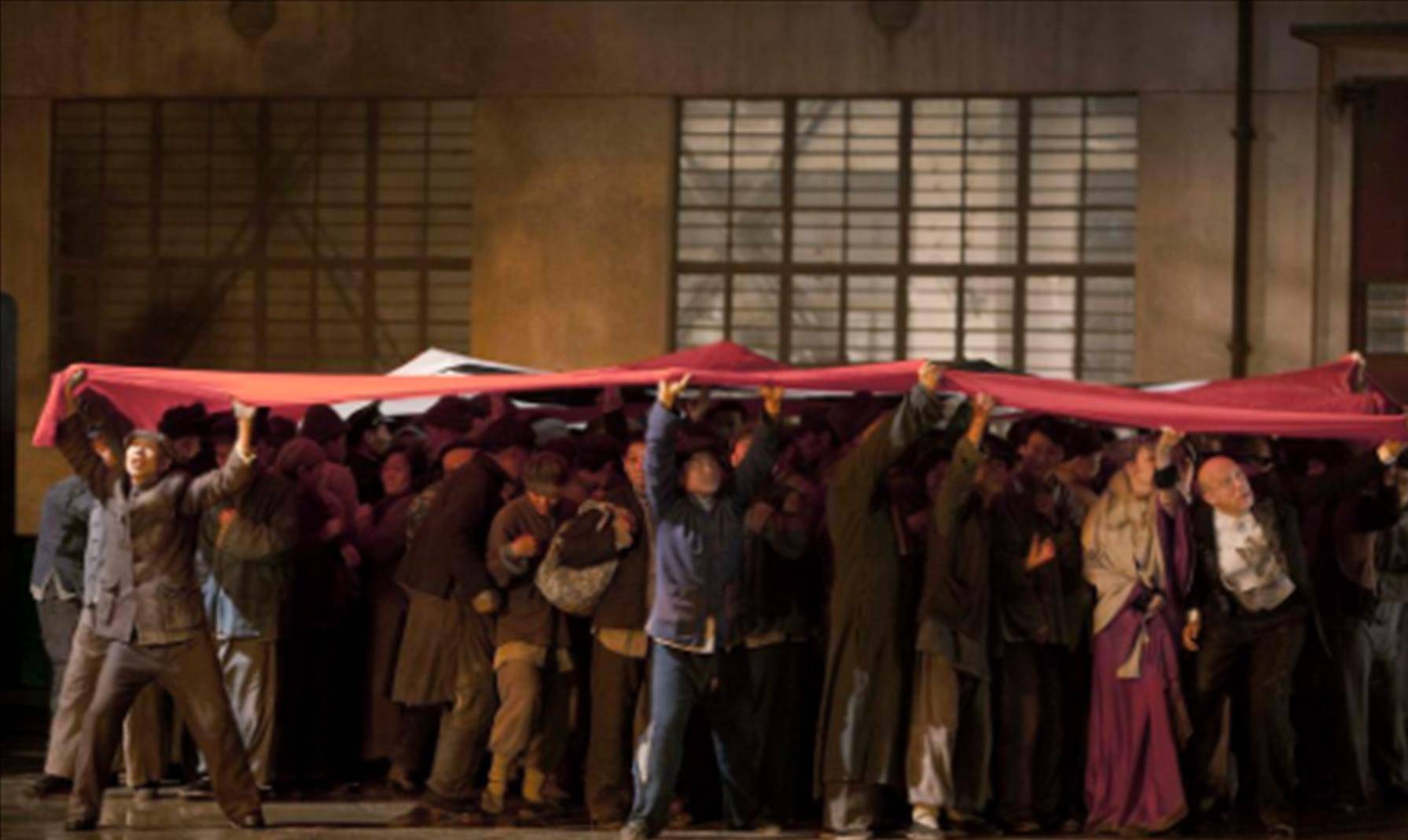 中国报恩史:拉贝救下二十五万中国人,83年后中国鼎力相助他孙子