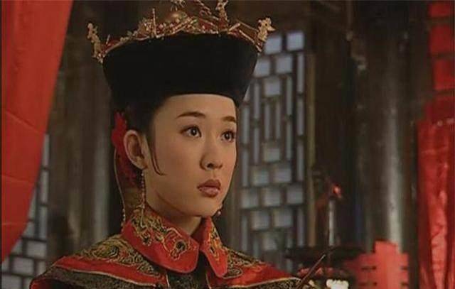 康熙一生最爱的两女人,一个被他逼死在马桶堆,一个被他杀死丈夫