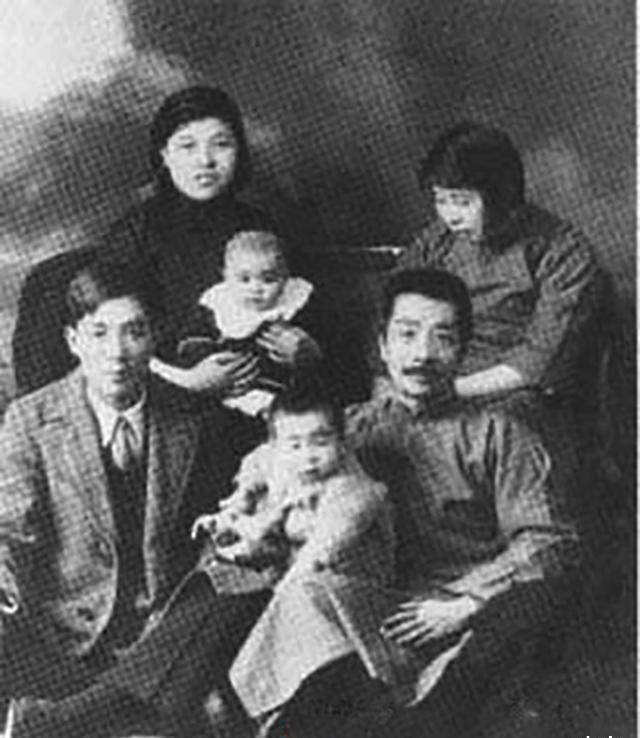 一个坏儿媳毁掉一家人!羽太信子导致鲁迅兄弟决裂,原因:借钱