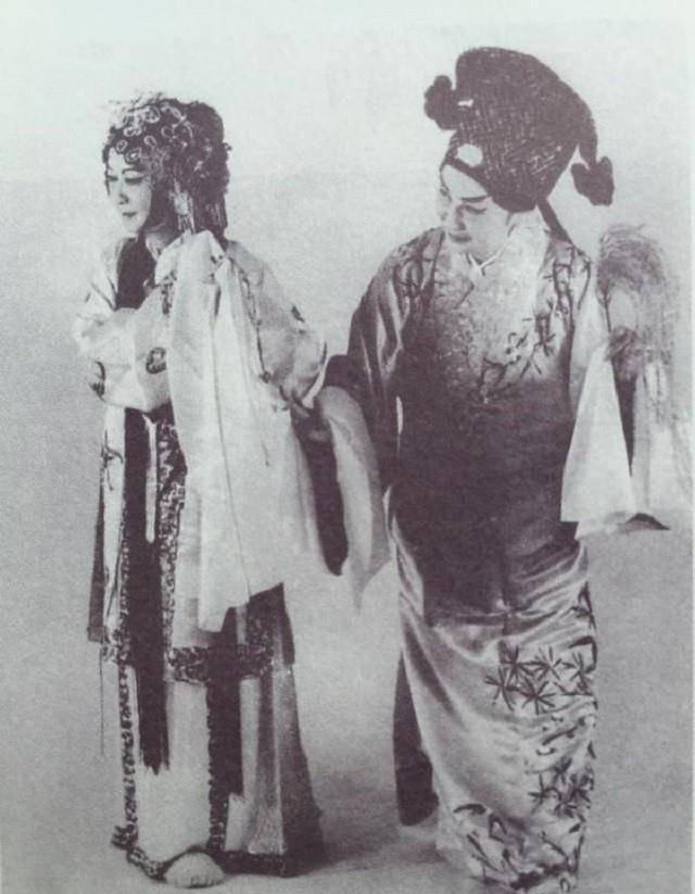 张元和与顾传玠:走到一起或许只为昆曲,女儿被闺蜜抢占31年