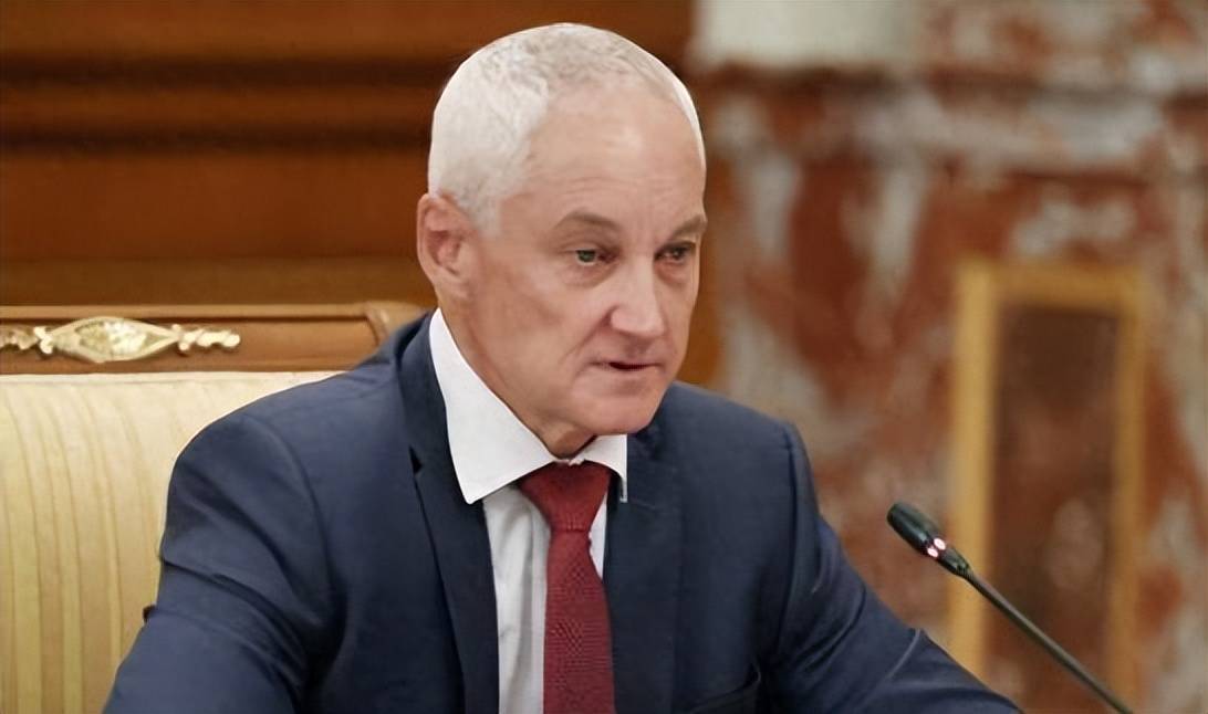 或许绍伊古没想到,一个没履历的新国防部长已点破俄罗斯两大隐患_普京