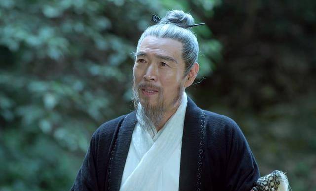 老道果然厉害,没多长时间,便将白公子的病治好,并教他缩阳入腹的本领.