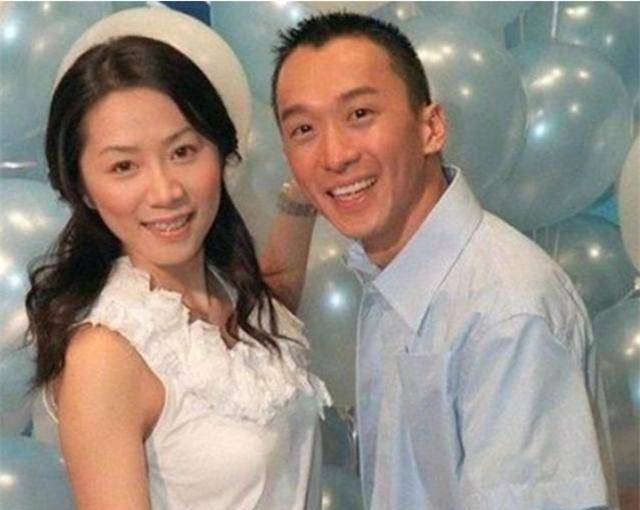 她用7年"逼宫"上位,嫁豪门仅3年,全身长满肿瘤死在丈夫怀中