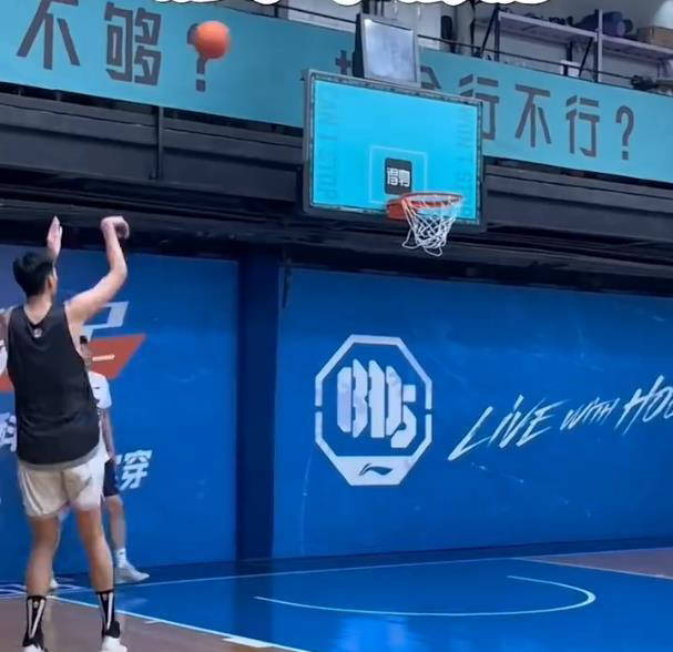 广东内线新星徐昕白魔兽特训明季或得杜锋青睐