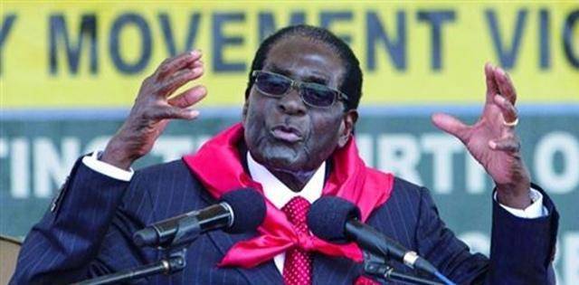 津巴布韦人民混得这么惨,要在有的国家人民早就用选票把他们的总统搞