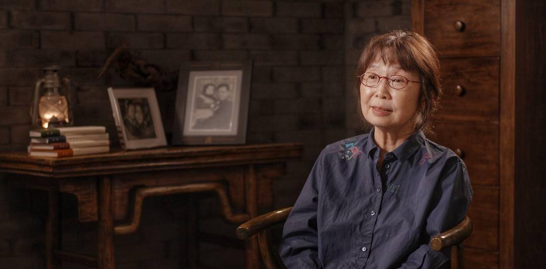 曹禺三女儿万方:继承父亲衣钵,出书披露父母隐私,为何有勇气