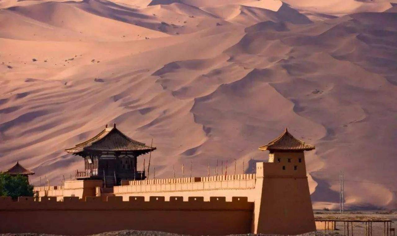 唐代诗人从未去过边塞,靠想象写下这首边塞诗,成为一首千古绝唱_杨炯