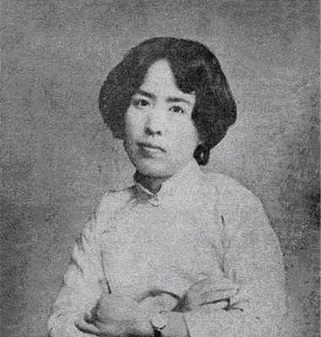 本能成佳偶,却因袁克文恶习而错过,吕碧城:他不喝花酒我能考虑