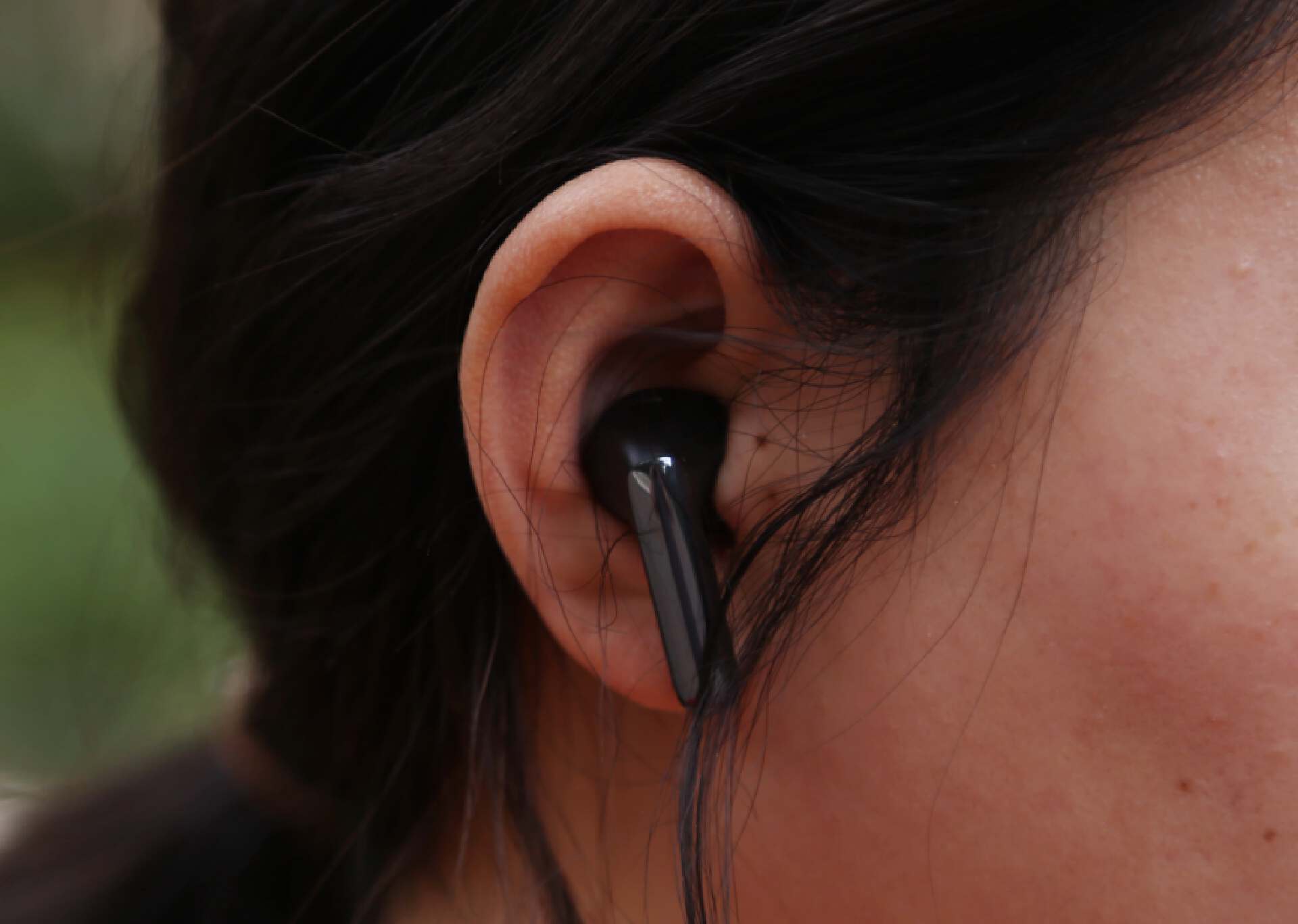 行业内卷百元段位qcy ailybuds pro 金标耳机也支持主动降噪了