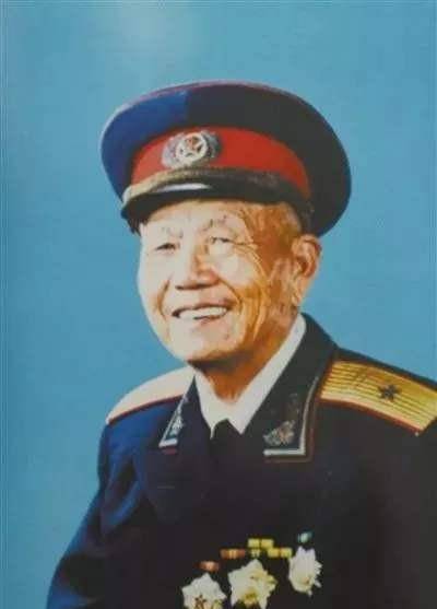 解放前,从北京到拉萨要多久?为便捷,此将军修一条路,建一座城