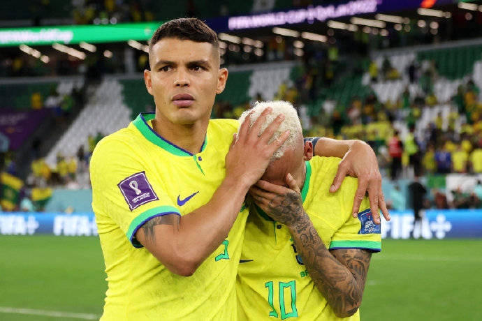 巴西队有提前出局风险,谁能拯救巴西足球_内马尔_球迷_比赛